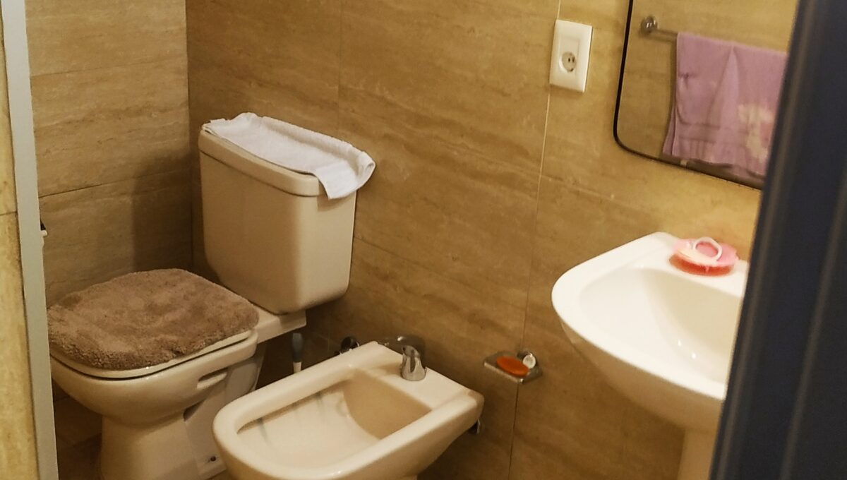 BAÑO SUBSUELO CON YACUZZI